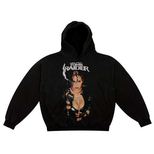 Lara Croft Smokin - Oversized Hoodie